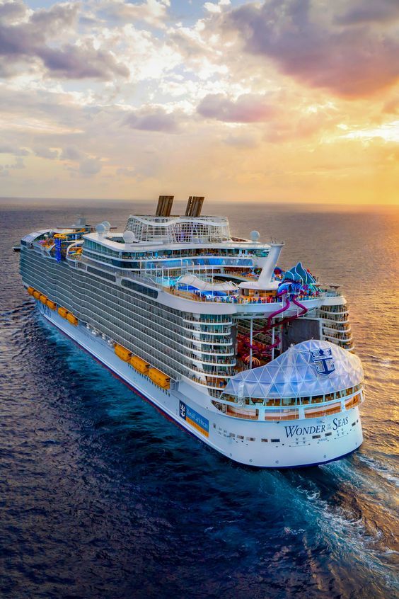 Cruise Ship